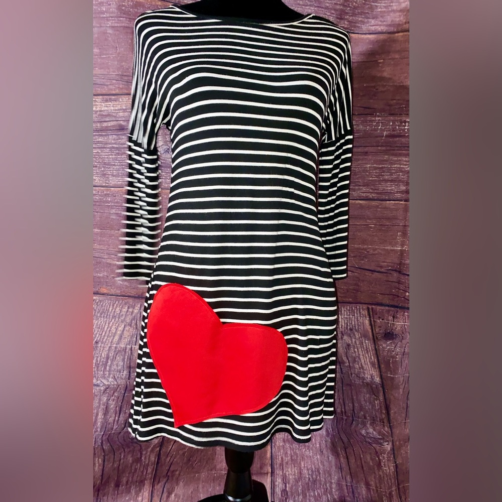 Style Addicts Heart and Strips Shirt